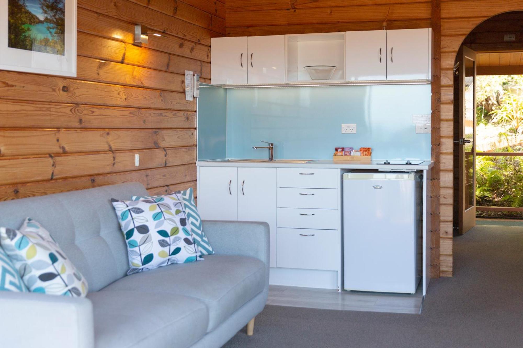 Kimi Ora Eco Motel 4*