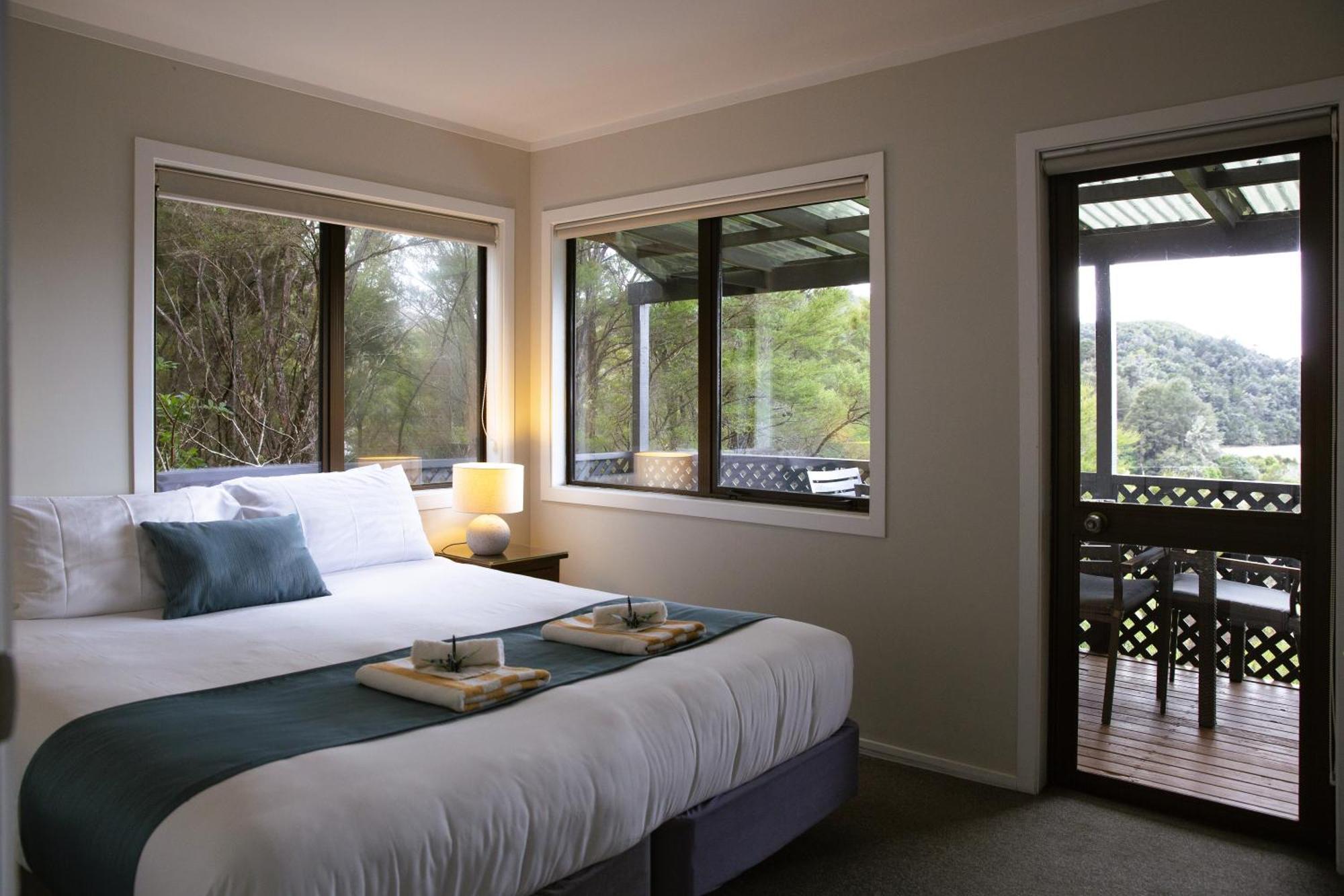 Motel Kimi Ora Eco 4*